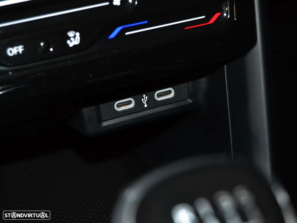 VW T-Cross 1.0 TSI - 21