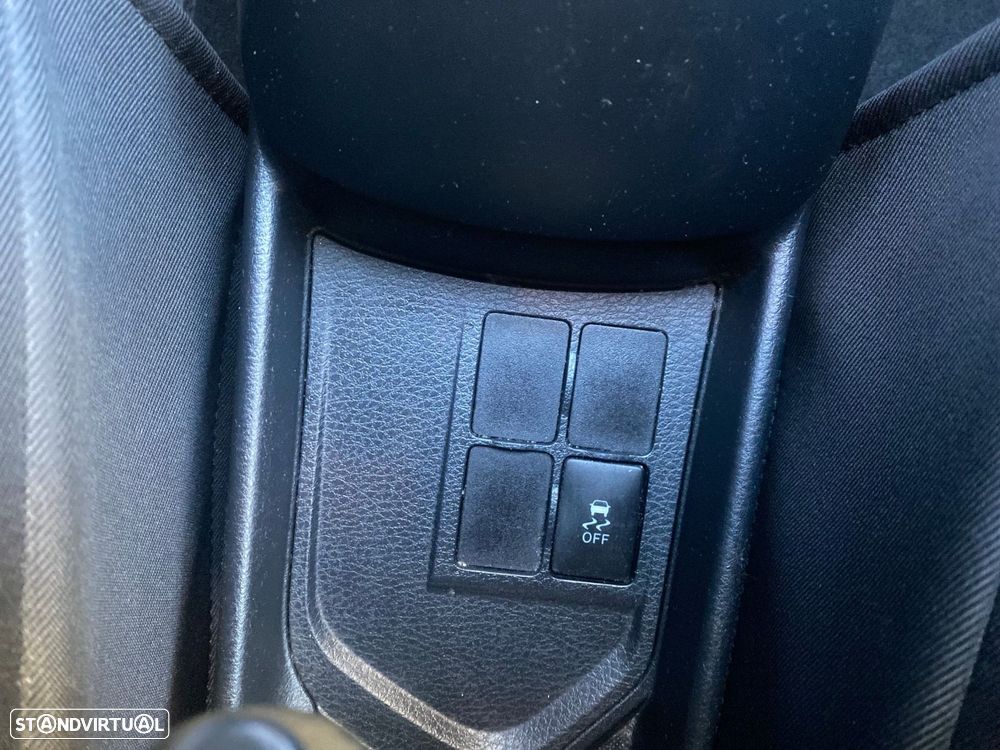 Toyota Yaris 1.4 D-4D Comfort - 21