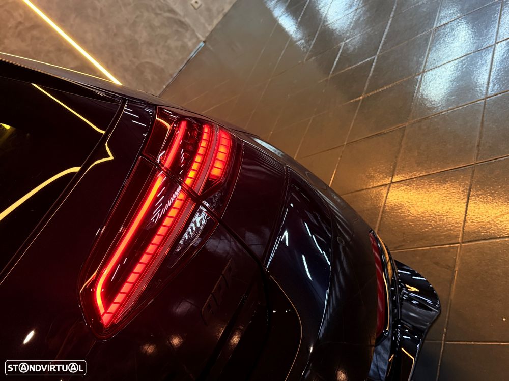 VW Golf GTI TCR 2.0 TSI OPF DSG - 19