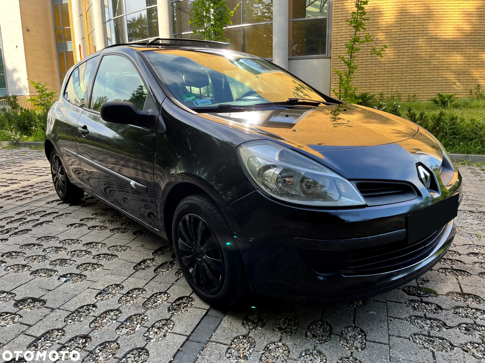 Renault Clio - 2