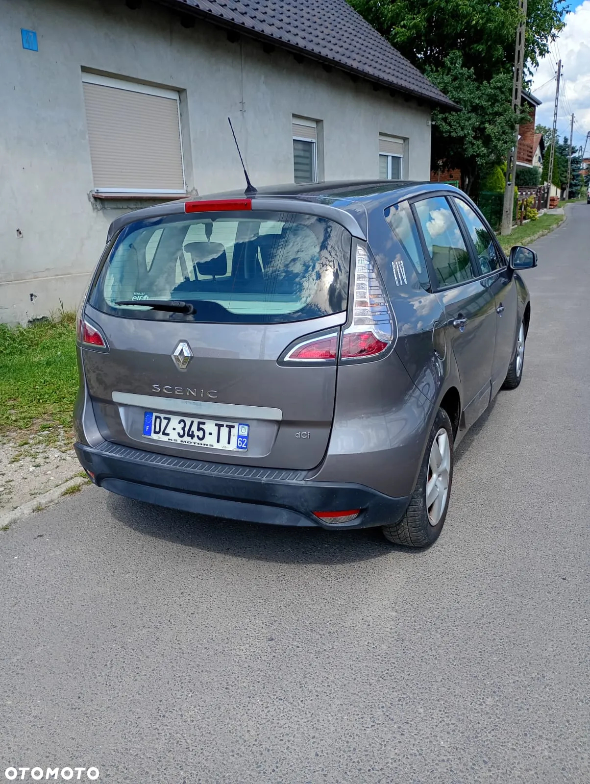 Renault Scenic 1.5 dCi Life - 3