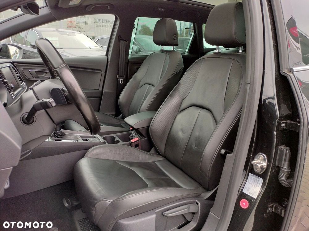 Seat Leon 2.0 TDI Xcellence S&S DSG - 11