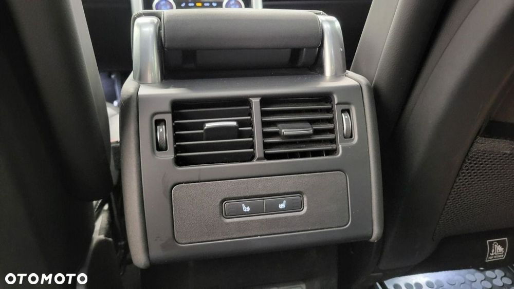Land Rover Discovery 3.0 D250 mHEV Dynamic SE - 23