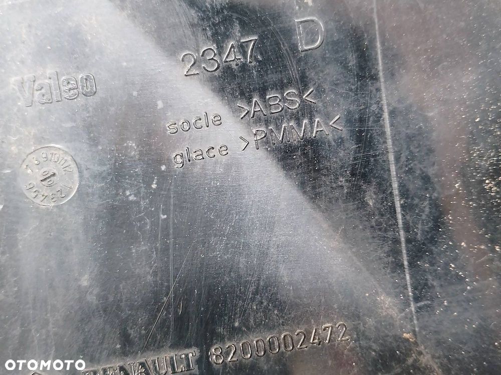 LAMPA TYLNA PRAWA RENAULT LAGUNA II ( 02-07 ) 8200002472 KOMBI - 3