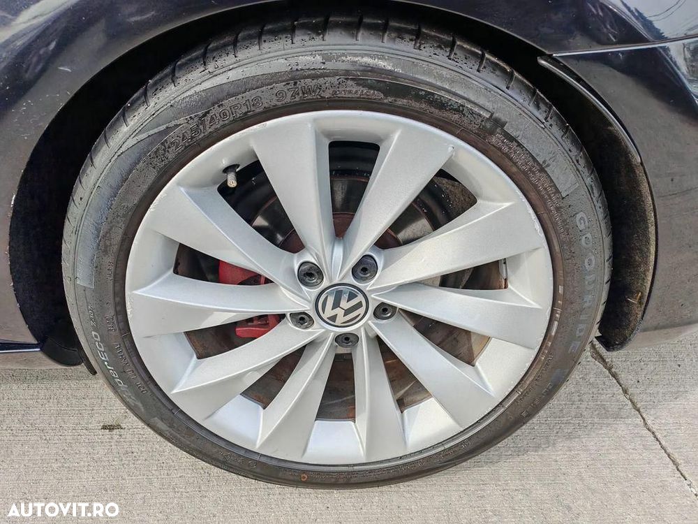 Volkswagen Passat CC 1.8 TSI DSG - 9