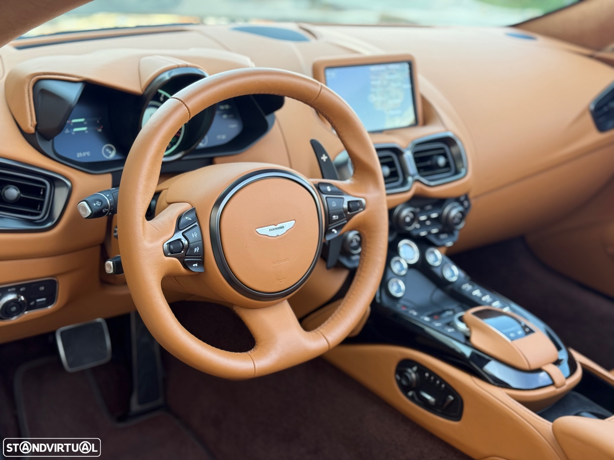 Aston Martin Vantage Roadster V8 - 52