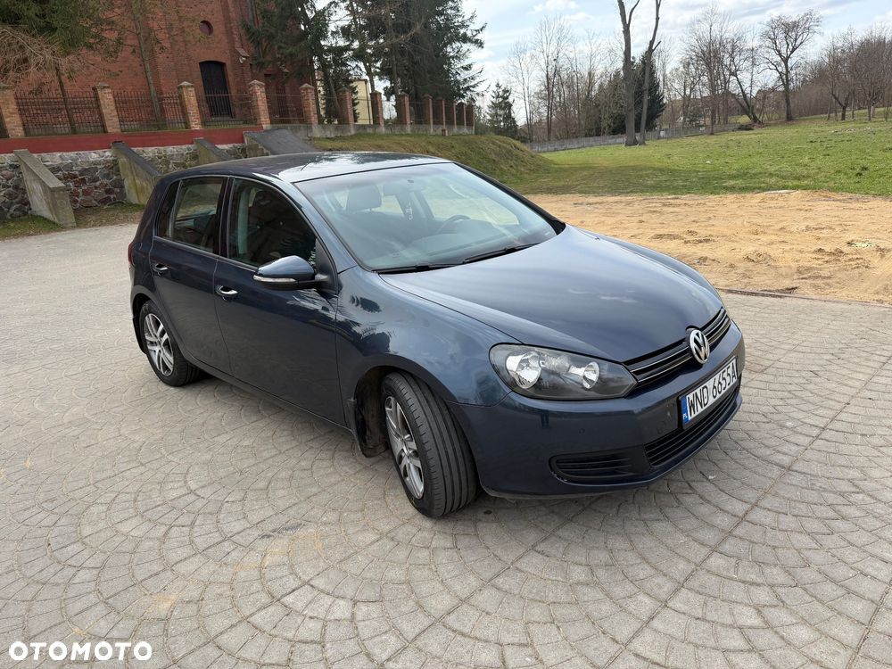 Volkswagen Golf - 2