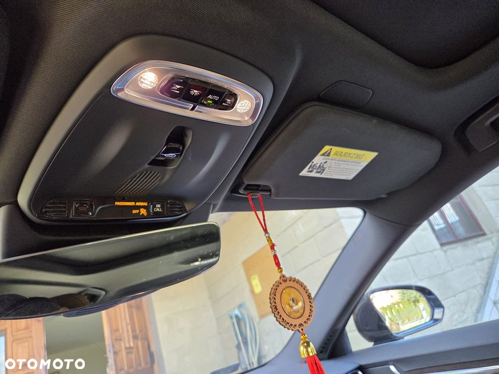 Volvo S90 T6 AWD Geartronic Momentum - 17