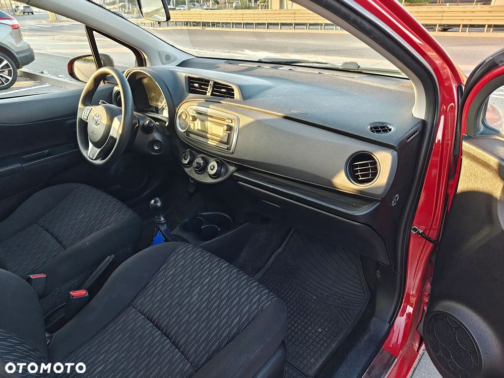 Toyota Yaris 1.0 Active - 8