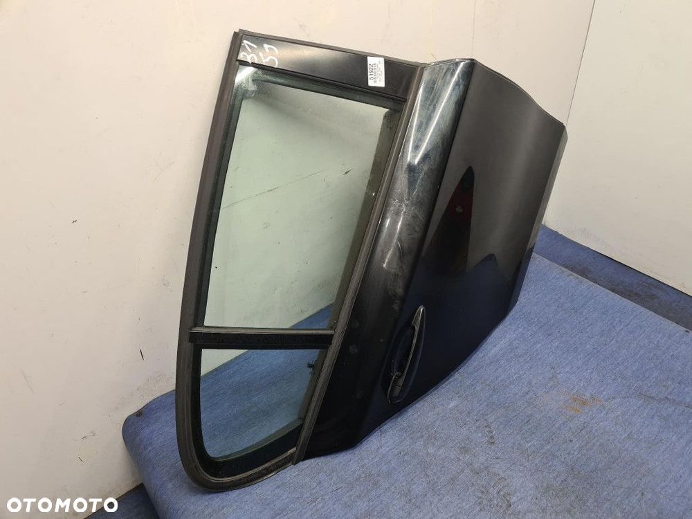 BMW 116I E87 DRZWI TYŁ PRAWE  SCHWARZ 2  668 - 4