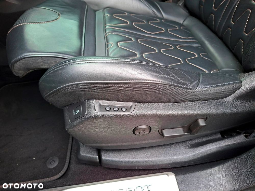 Peugeot 3008 1.6 PureTech GPF GT Line S&S EAT8 - 35