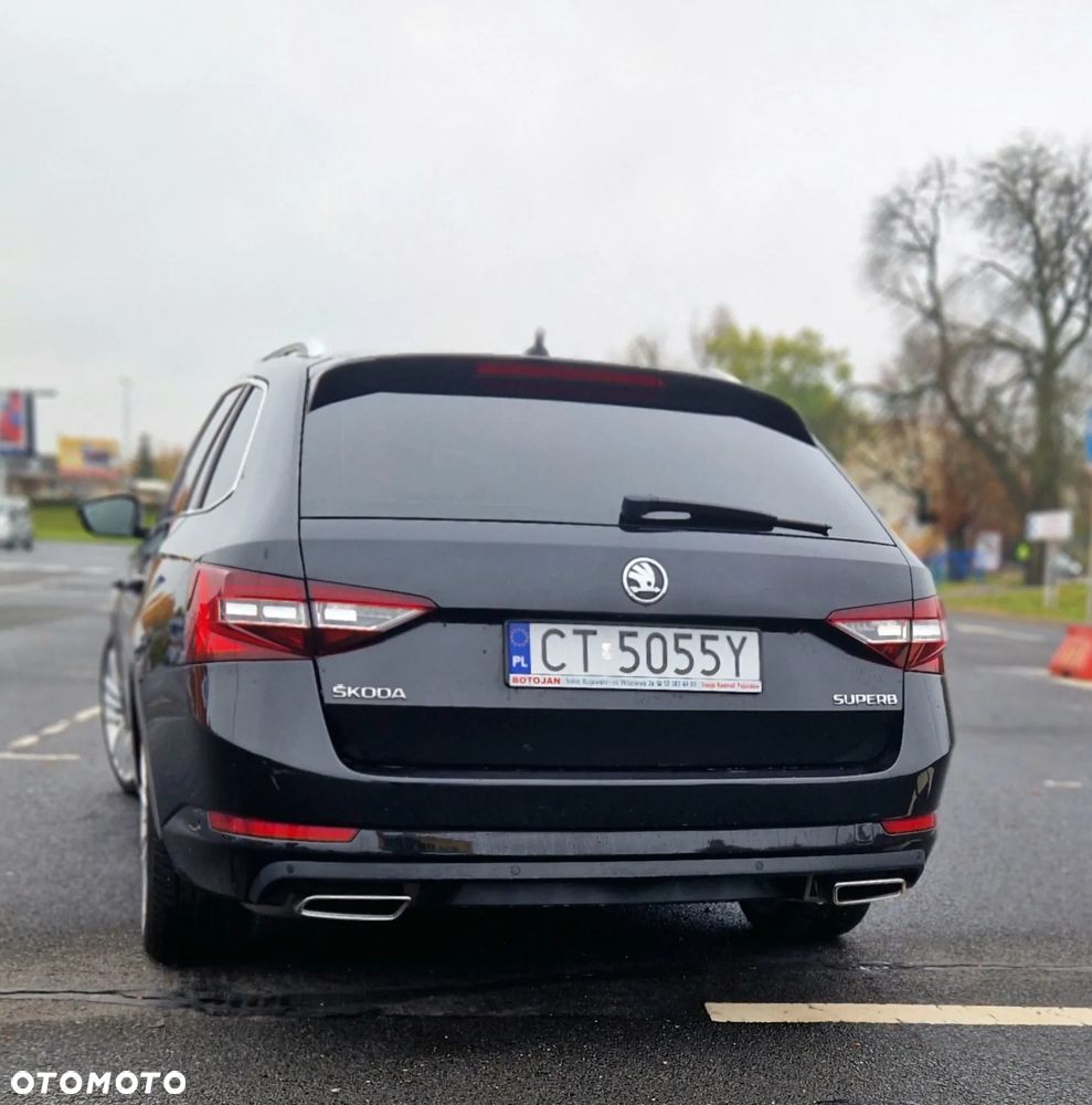 Skoda Superb 2016 photo 2