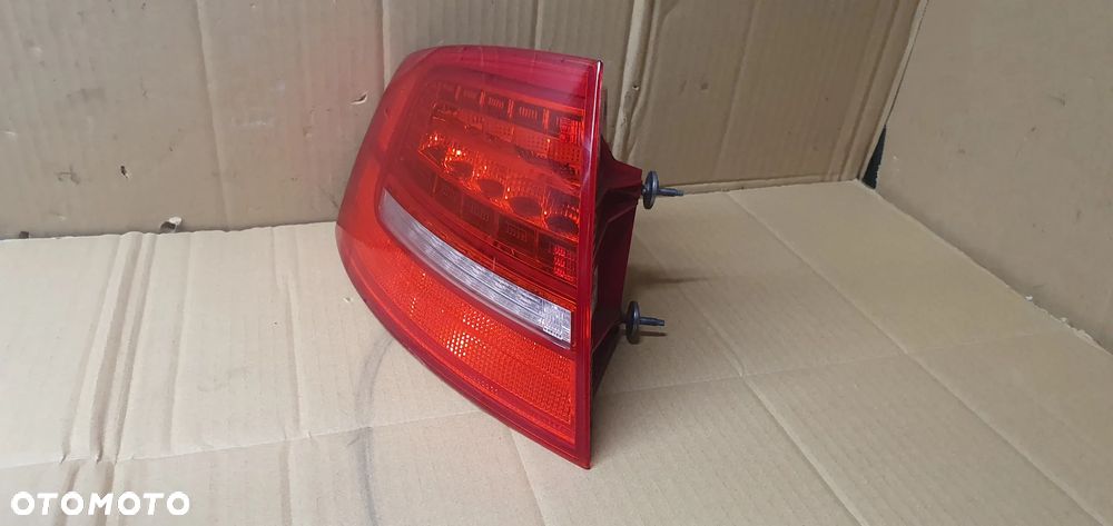 Lampa lewy tył tylna lewa LED Audi A8 D3 4E0945095H - 4
