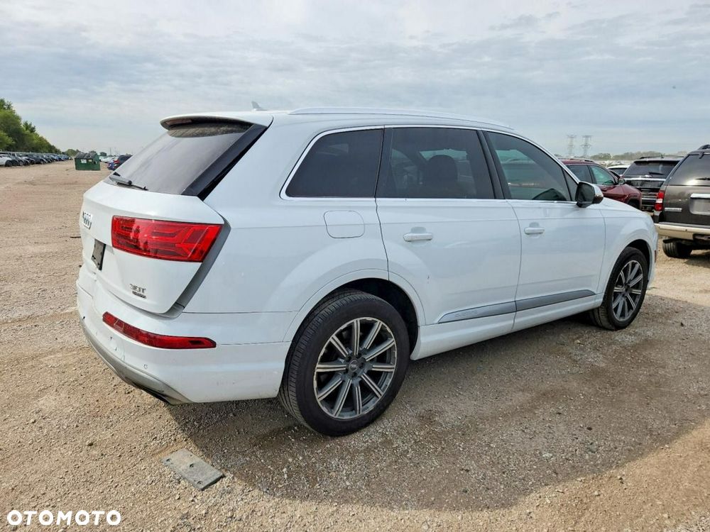 Audi Q7 3.0 TFSI Quattro Tiptronic - 4