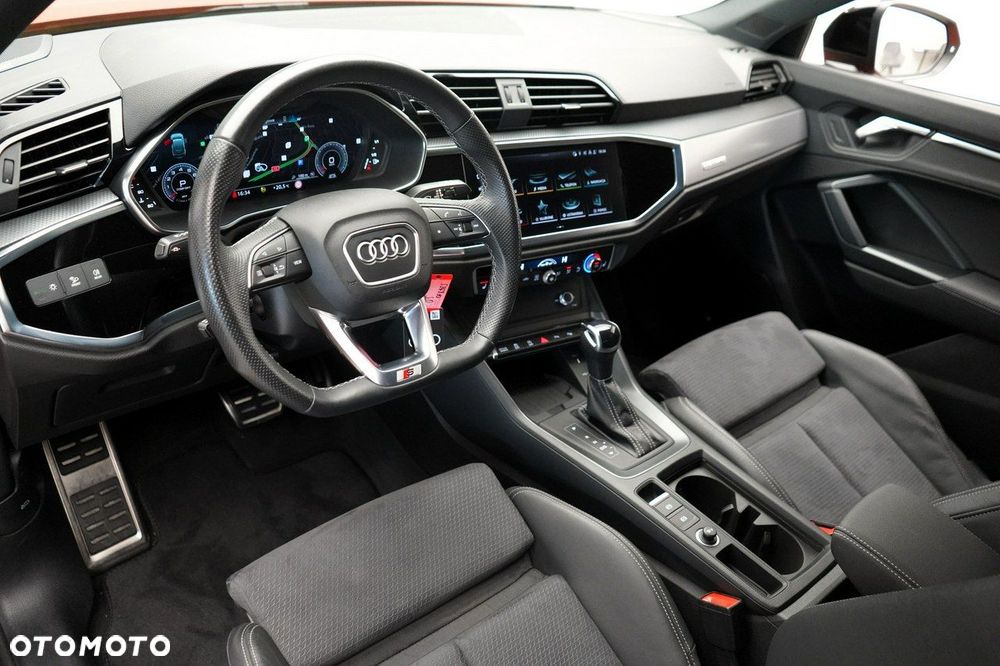 Audi Q3 Sportback - 18