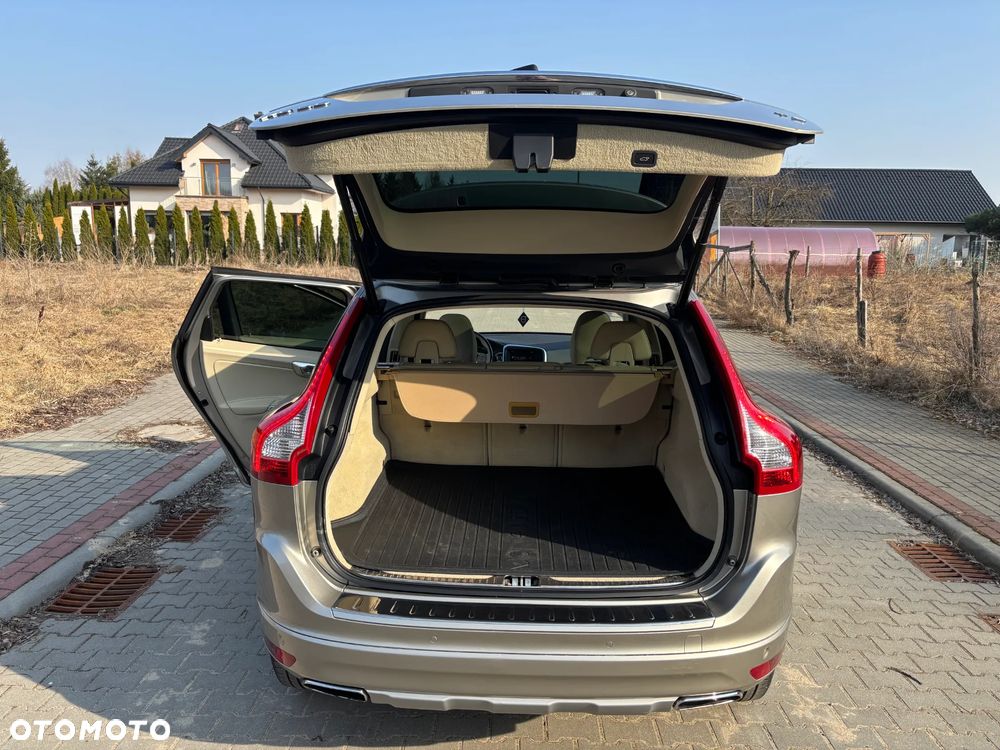 Volvo XC 60 T5 Drive-E Kinetic - 9