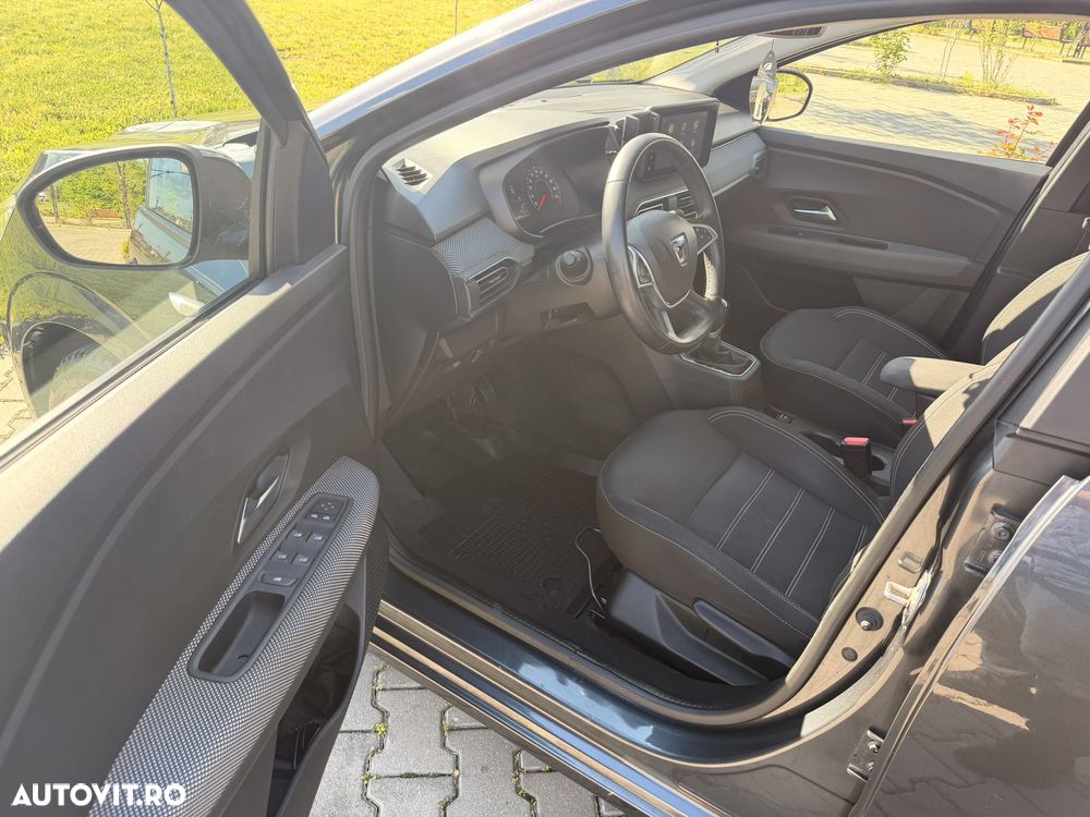 Dacia Logan TCe 90 CVT Comfort - 6