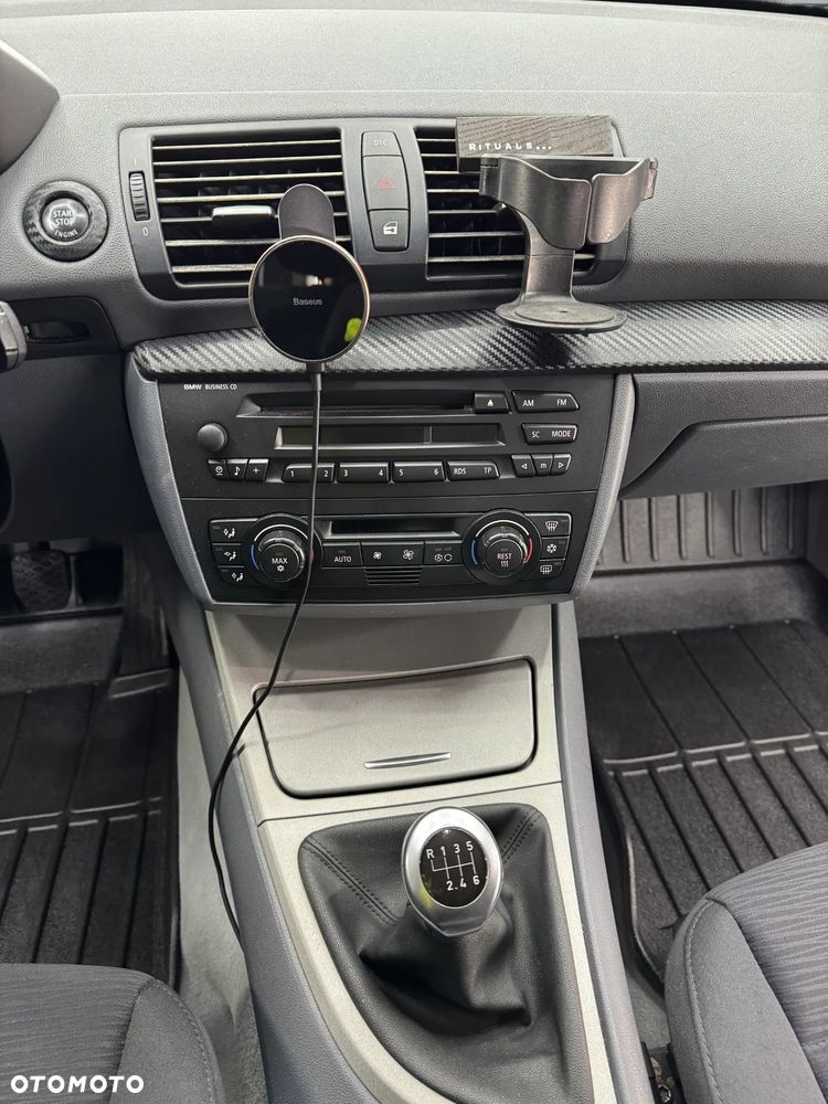 BMW Seria 1 118d - 8