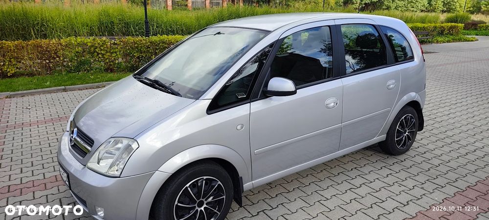Opel Meriva - 23