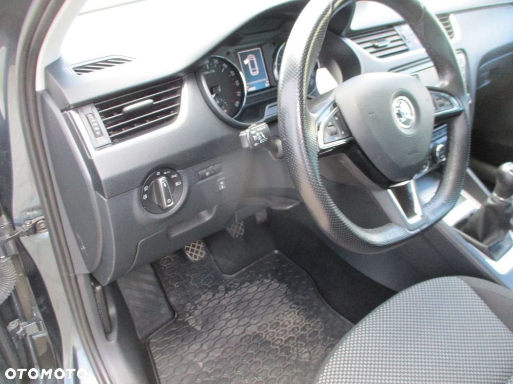 Skoda Octavia 2.0 TDI Ambition EU6 - 15