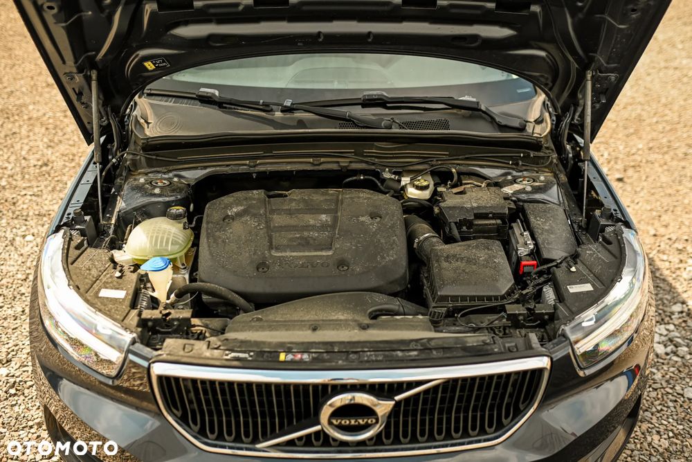 Volvo XC 40 T2 Core - 23