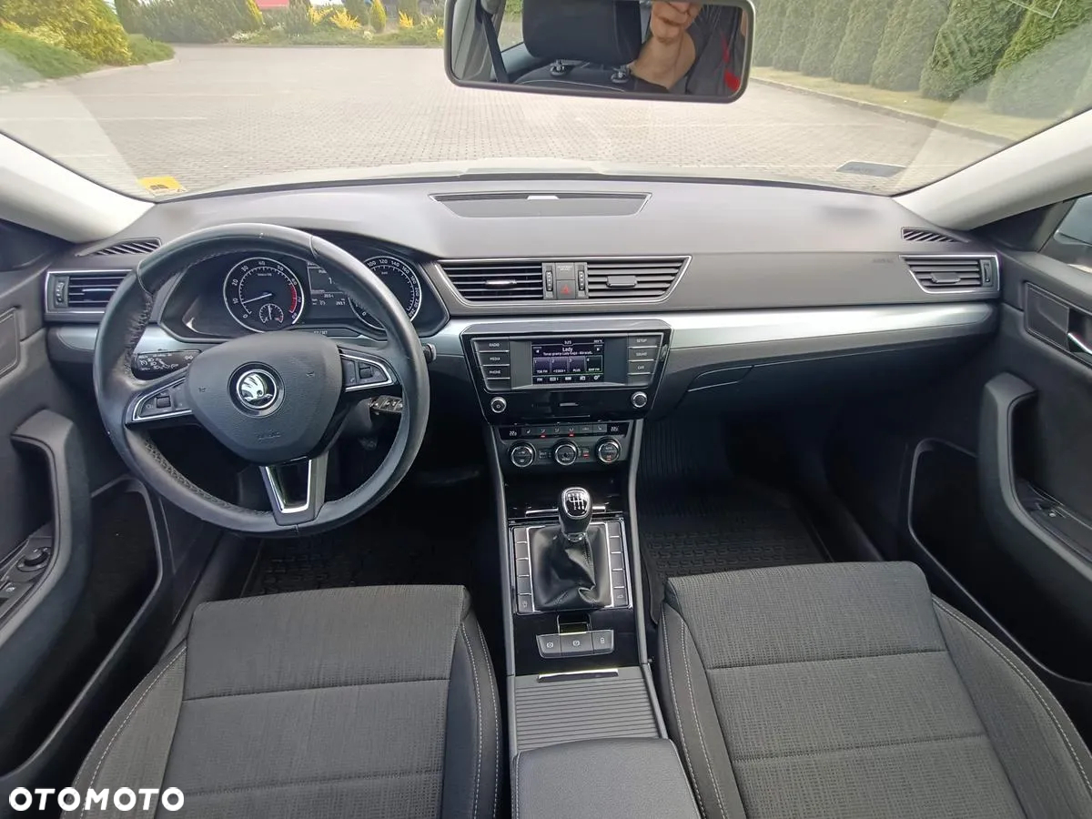 Skoda Superb 1.8 TSI Ambition - 19
