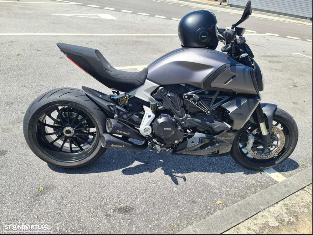 Ducati Diavel - 2