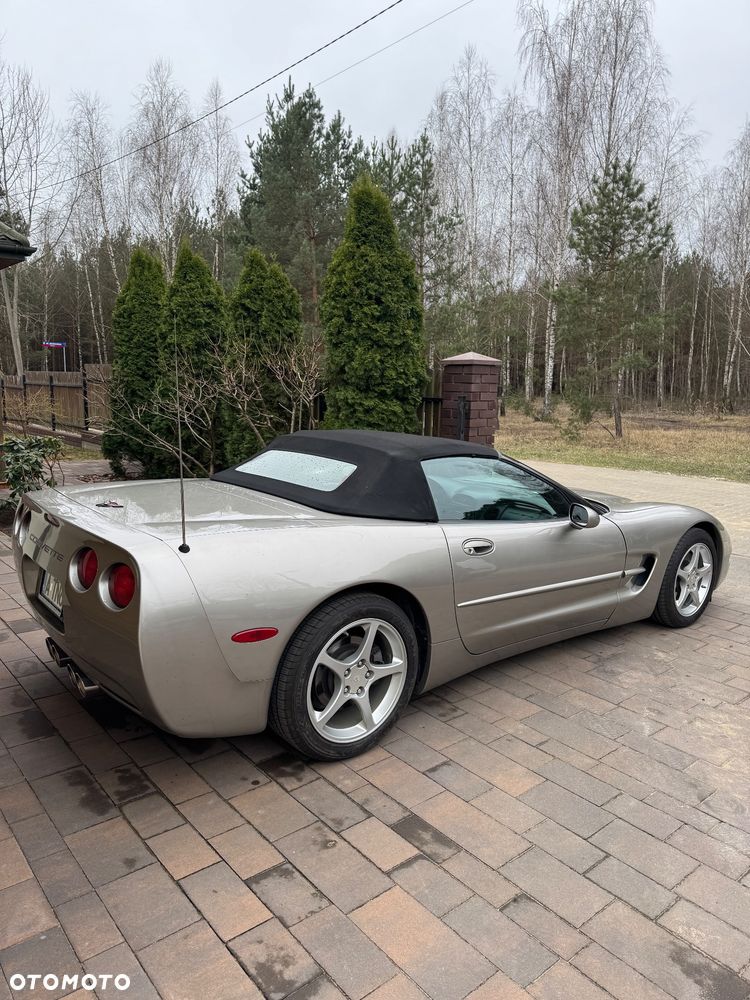 Chevrolet Corvette 5.7 - 10