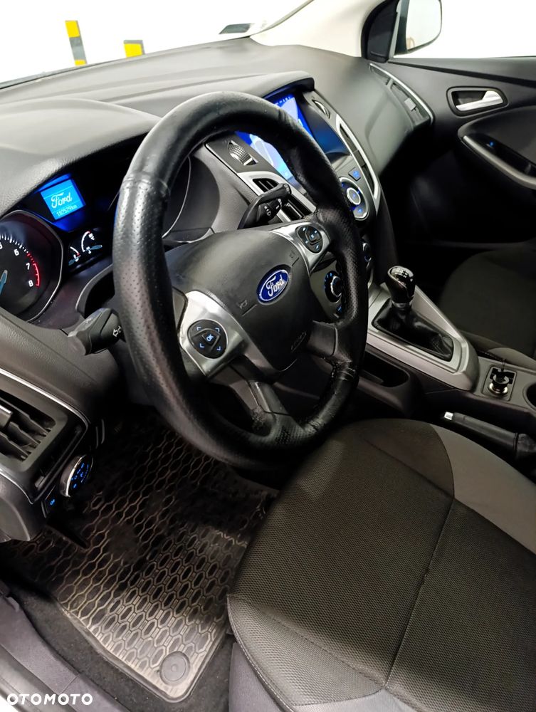 Ford Focus 1.6 Trend - 7