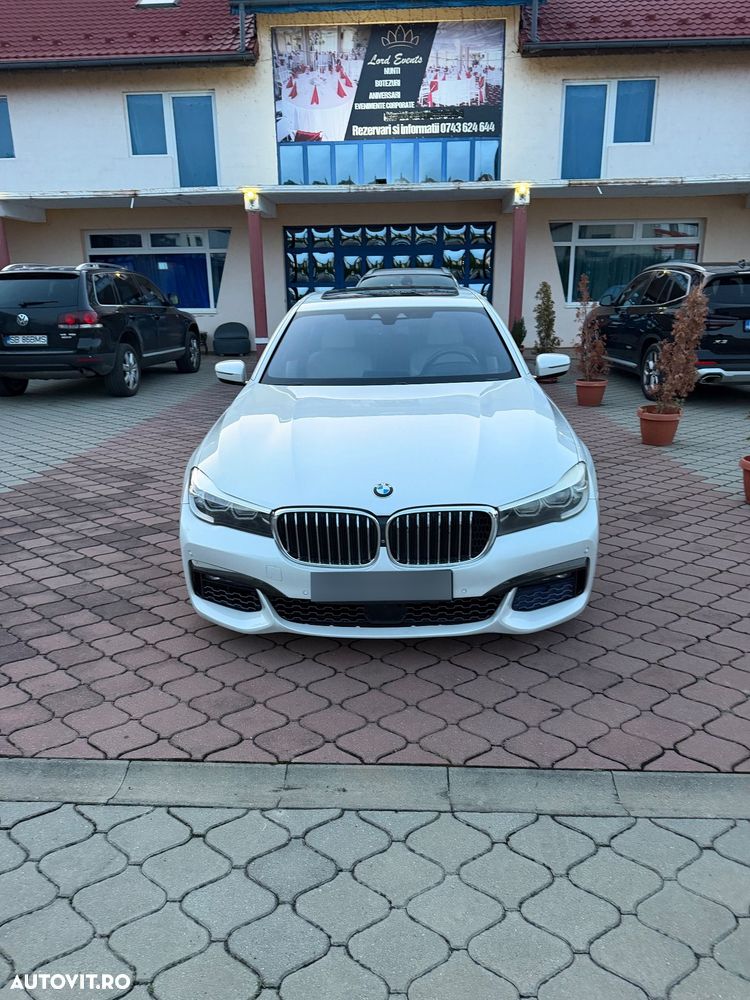 BMW Seria 7 740i - 1