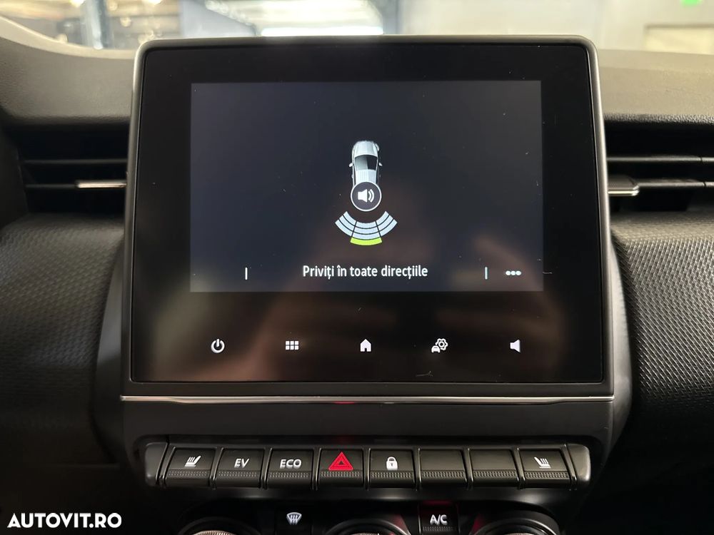 Renault Clio - 19