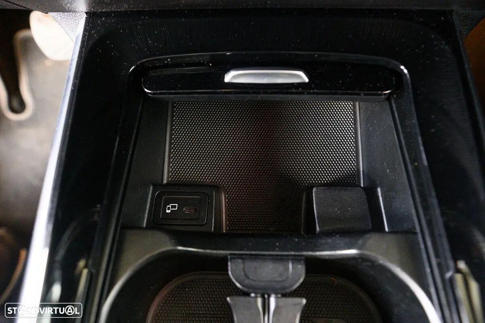 Mercedes-Benz GLB 200 d - 55