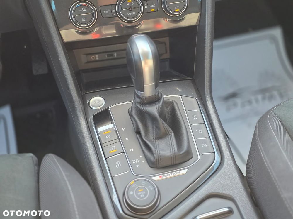 Volkswagen Tiguan 2.0 TSI BMT 4Mot Highline DSG - 26