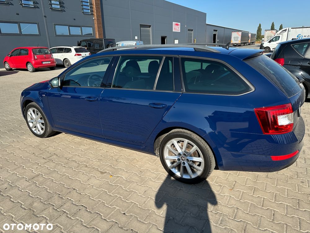 Skoda Octavia 2.0 TDI Joy DSG - 3