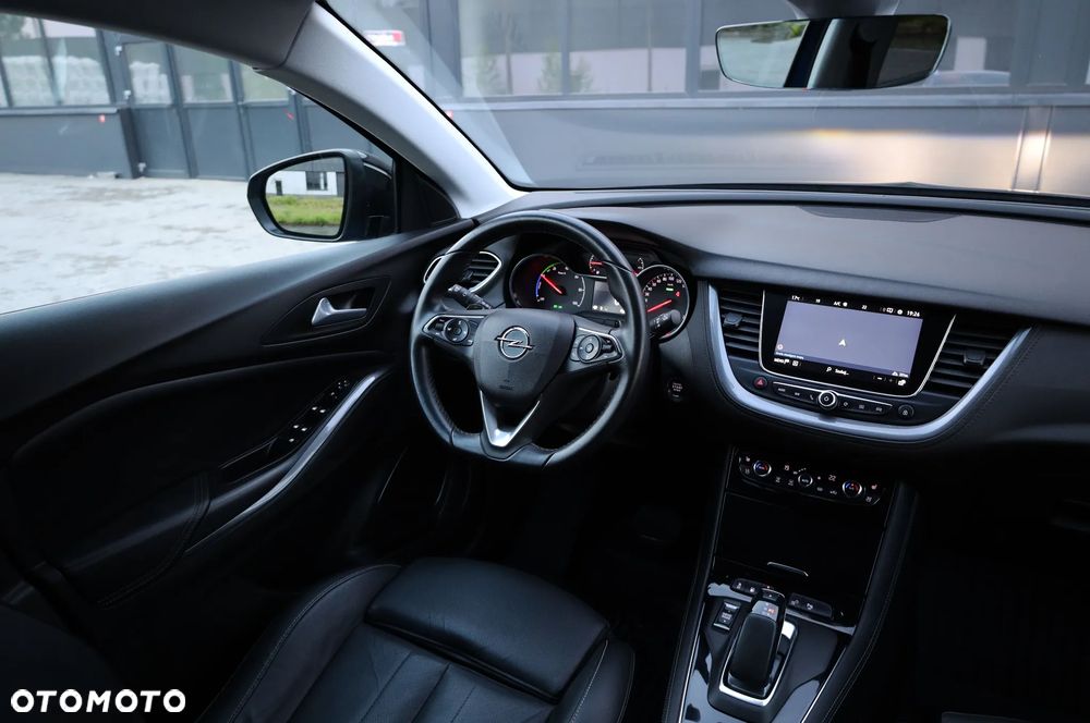 Opel Grandland X Plug-in-Hybrid4 1.6 DI Start/Stop Ultimate - 29