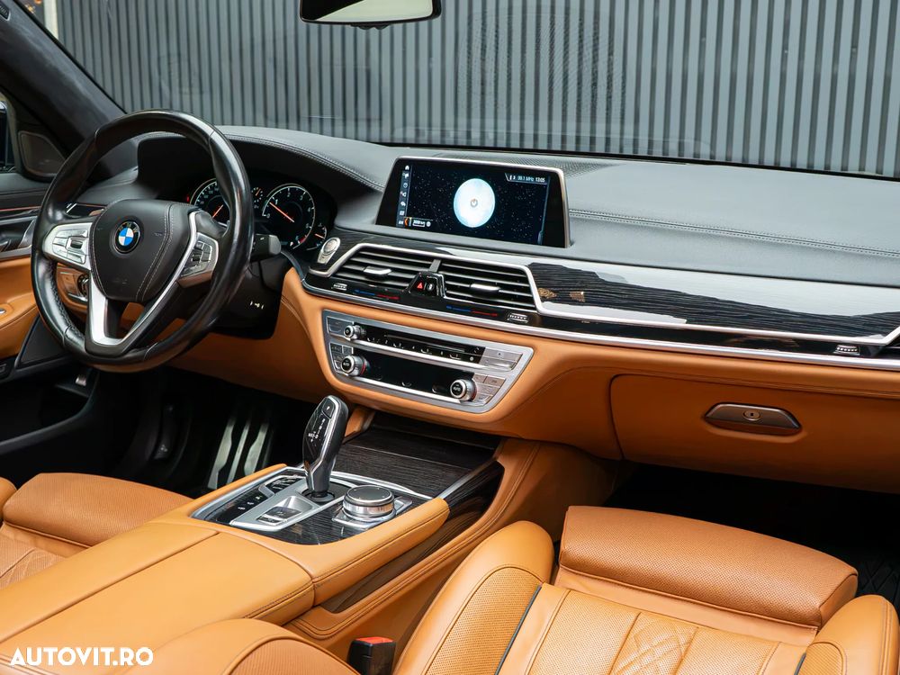 BMW Seria 7 730d xDrive - 13