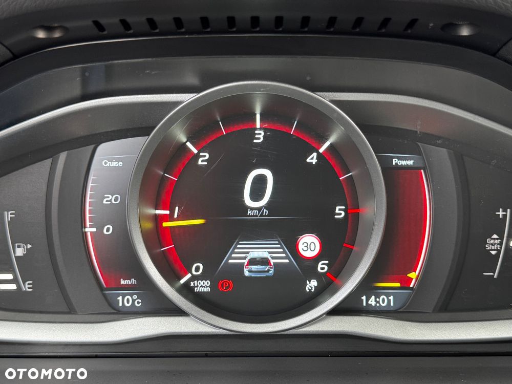 Volvo V70 D4 Summum - 36