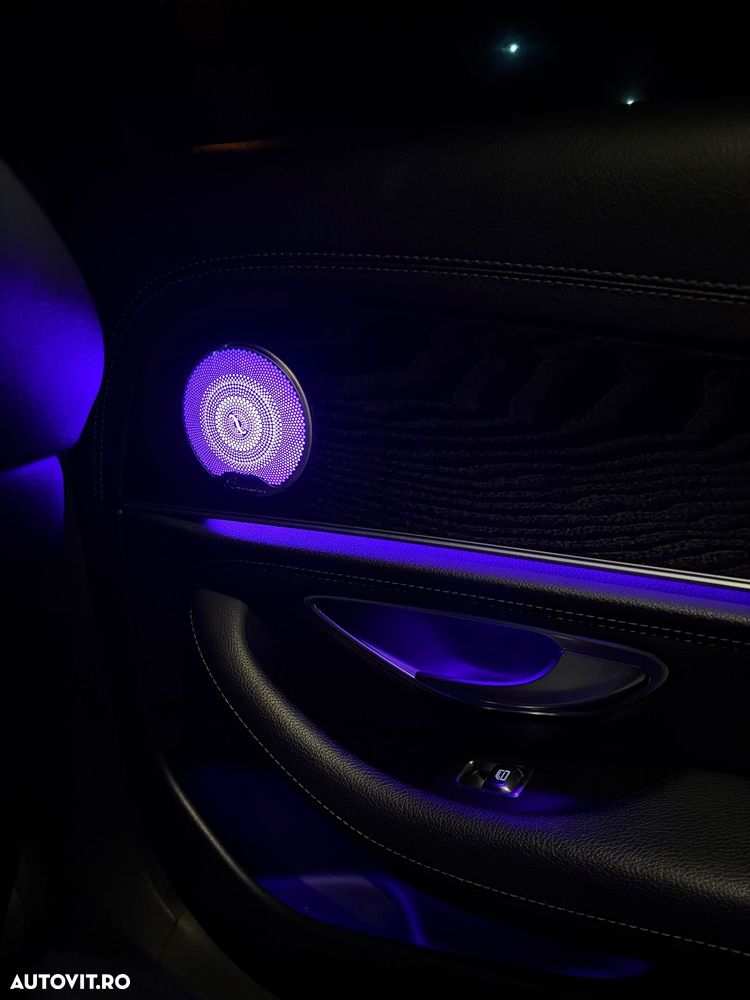 Mercedes-Benz E 220 d T 9G-TRONIC AMG Line - 21