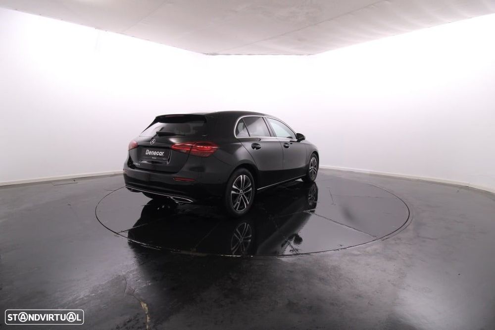 Mercedes-Benz A 200 d - 8