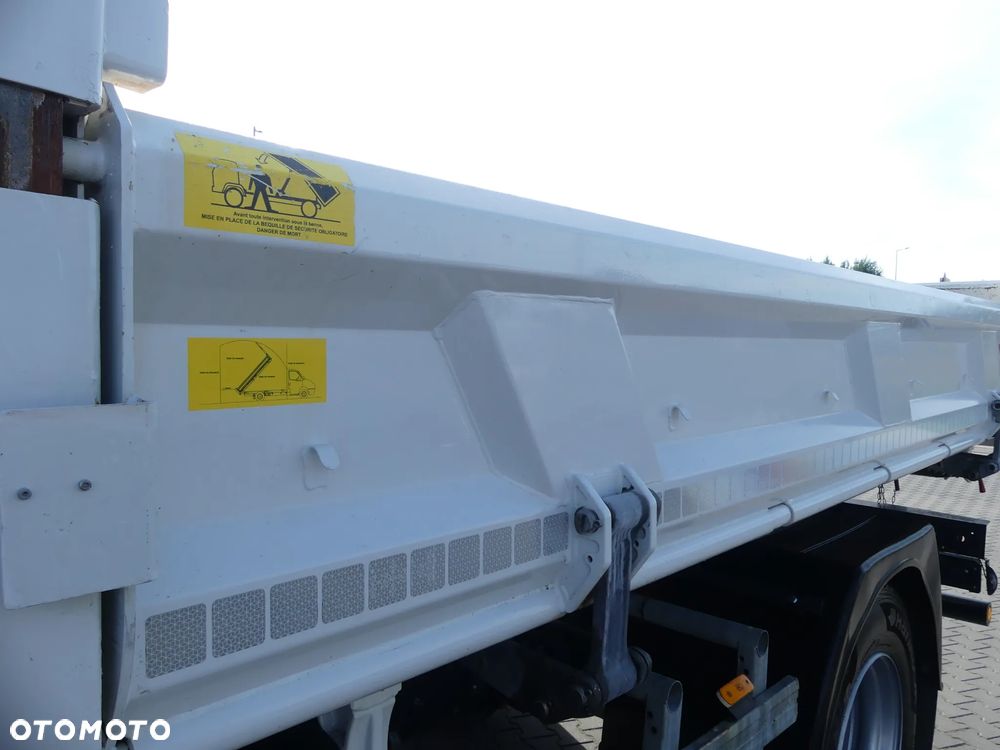 Iveco EUROCARGO 120-220 / WYWROTKA Z HYDROBURTĄ / PRZEBIEG 90 tys km ! / - 15