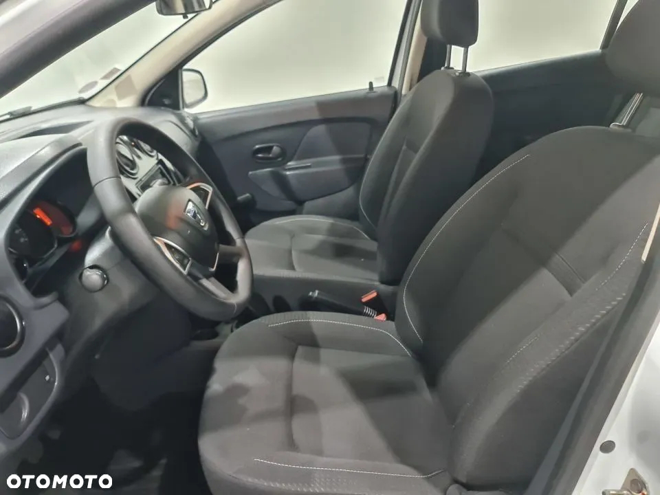 Dacia Sandero SCe 75 Essential - 12