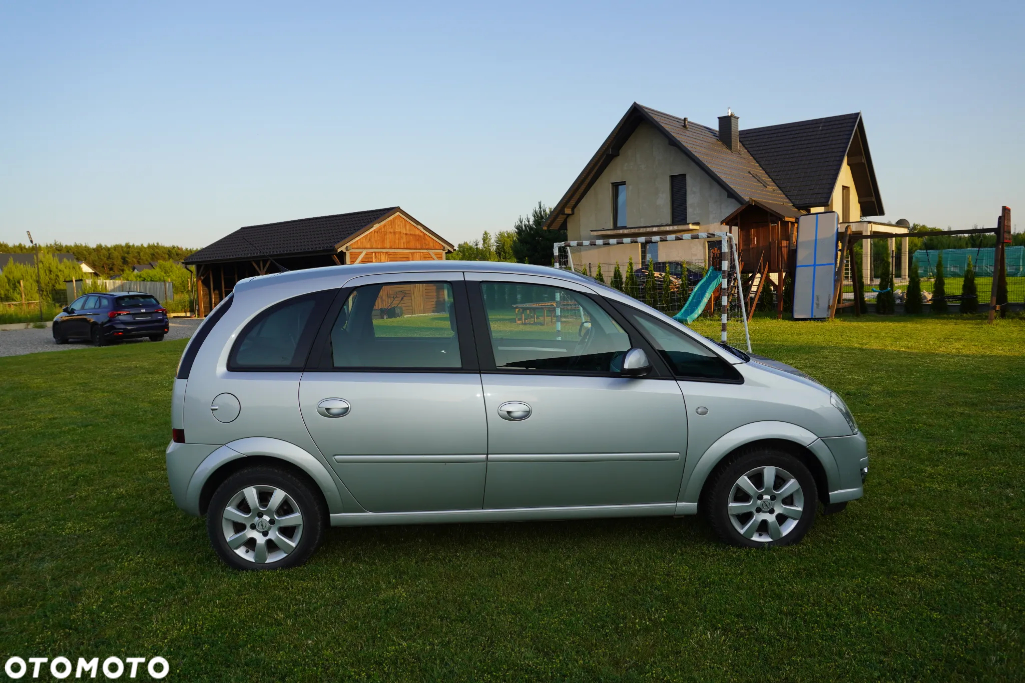 Opel Meriva 1.6 16V Catch me - 12
