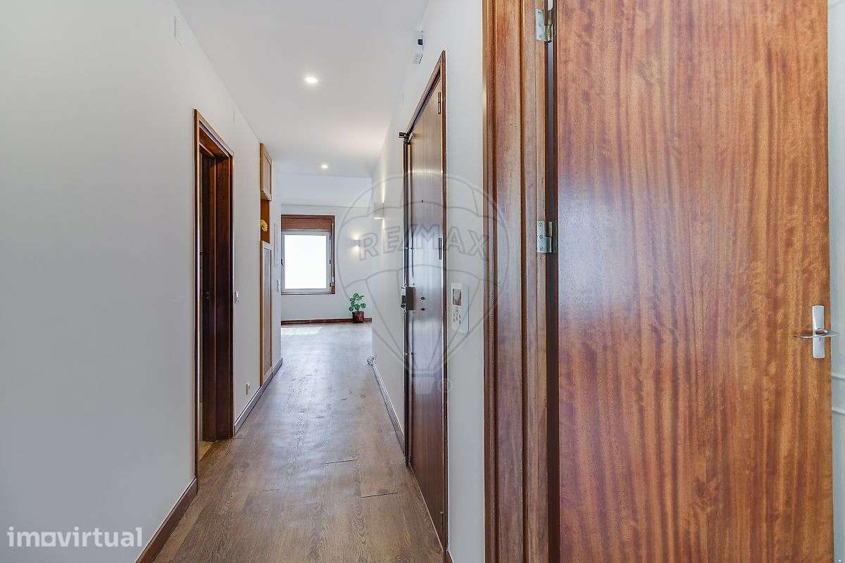 Apartamento T2 para arrendamento - Grande imagem: 4/49