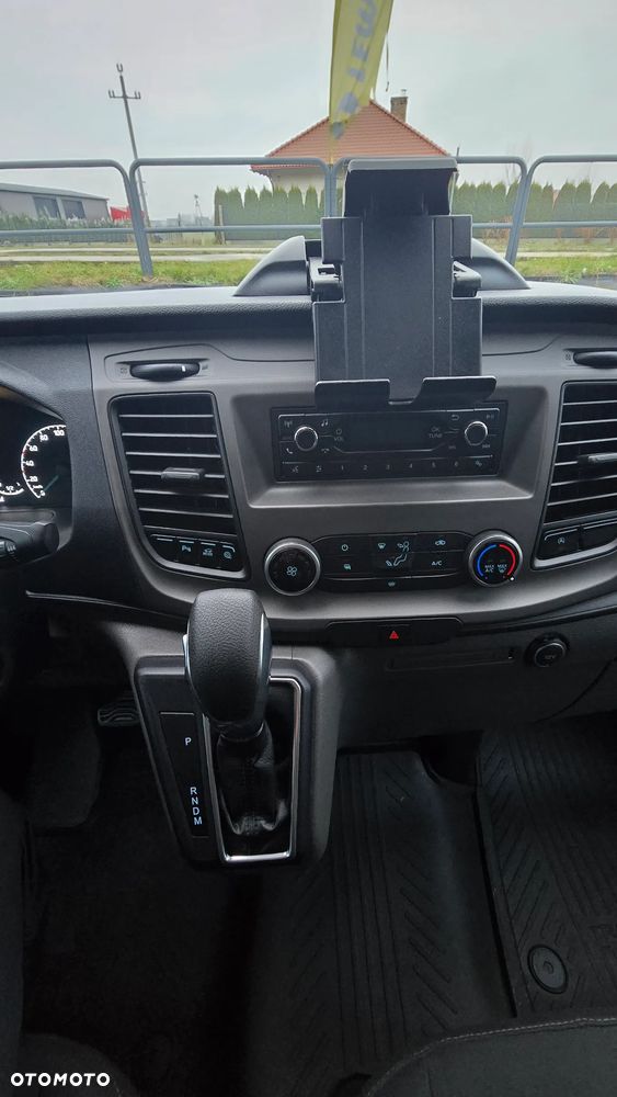 Ford Transit Custom - 13