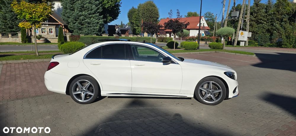 Mercedes-Benz Klasa C 200 4-Matic 9G-TRONIC - 4