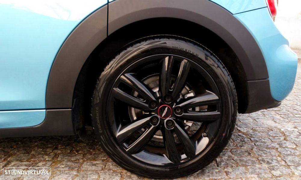 MINI 5 Portas Cooper D 4Business - 30