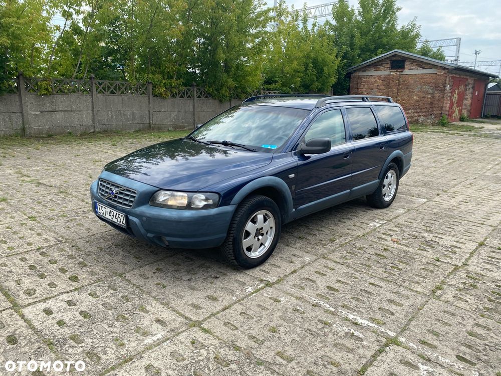 Volvo XC 70 - 1