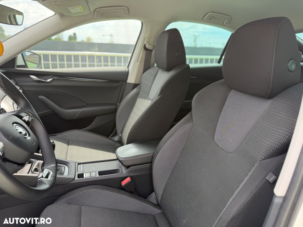 SKODA Octavia 2021 — imagine 14