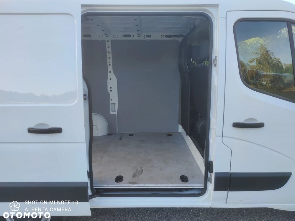 Renault Master - 32
