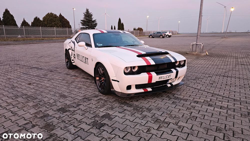 Dodge Challenger 6.2 Hellcat Widebody - 3